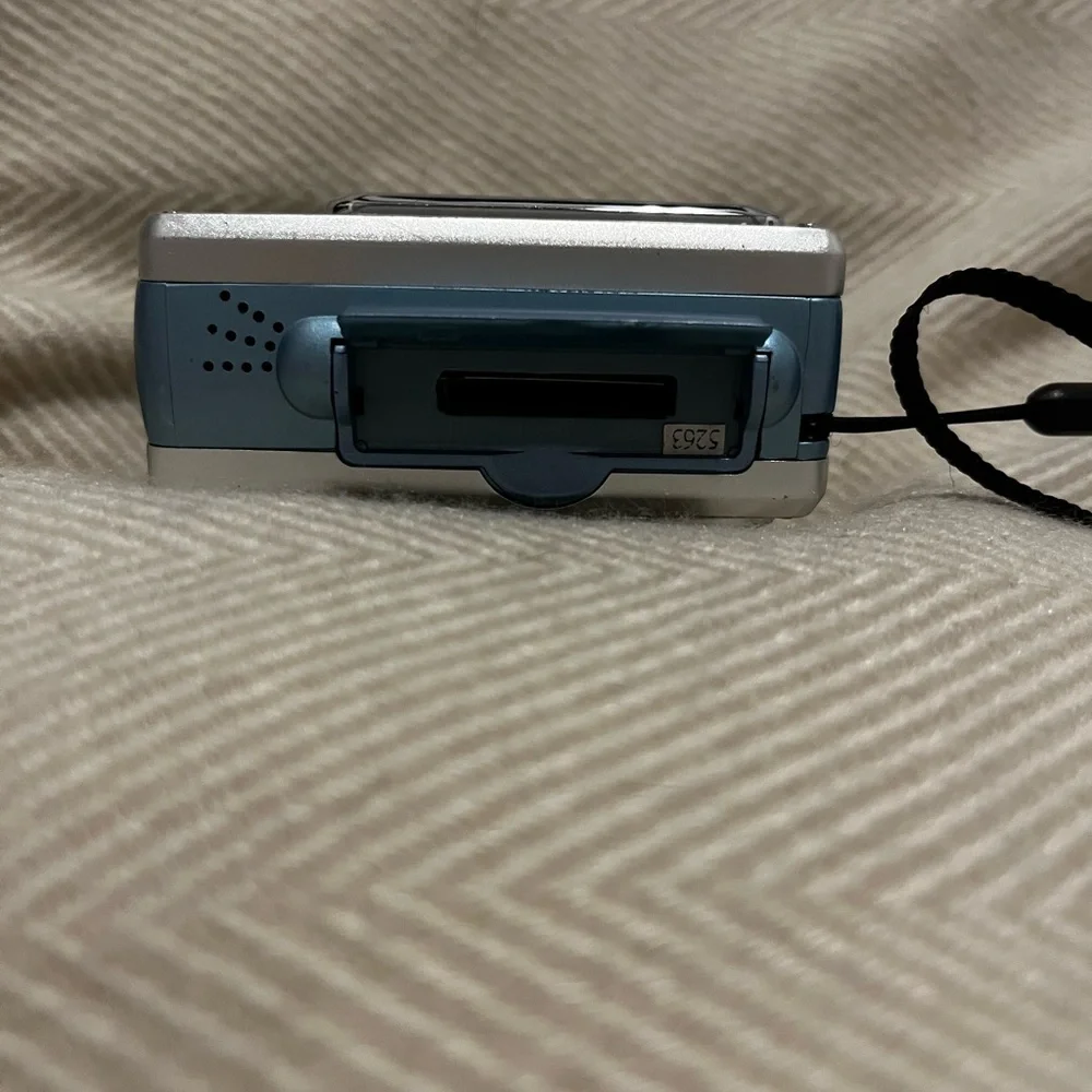 Polaroid PDC 3080 Digital Camera Untested For Parts Only As Is